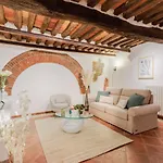Casa Al Dipinto, Contemporary With