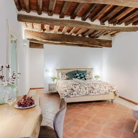 Casa Al Dipinto, Contemporary With Appartamento