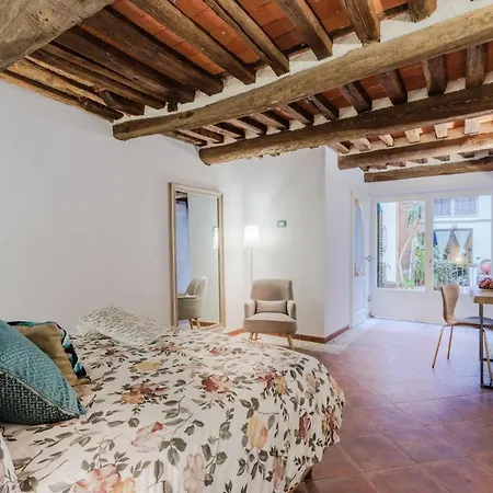 Casa Al Dipinto, Contemporary With Lucca