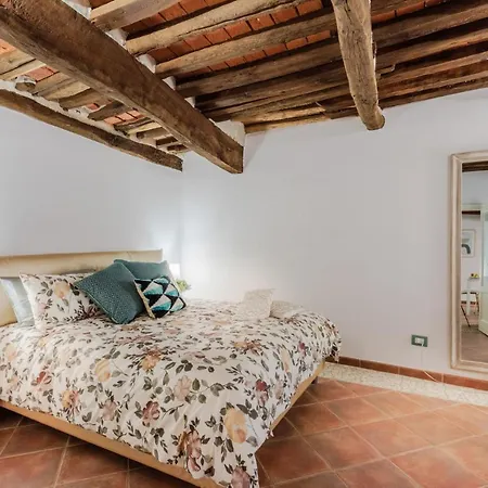 Casa Al Dipinto, Contemporary With Appartamento