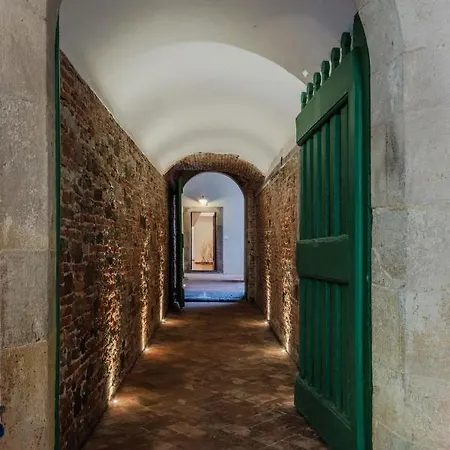 Casa Al Dipinto, Contemporary With Appartamento *